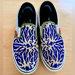 Vans ComfyCush Slip-on | size 8 | Animal print